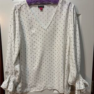 Vince Camuto White and Black Patterned Blouse